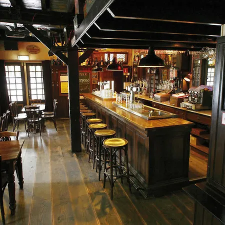 Cafe Restaurant De Ploeg Hotel Varsseveld