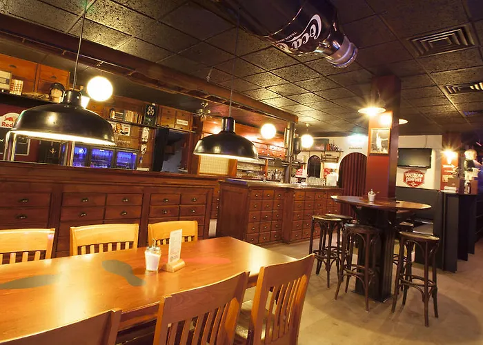 Hotel Restaurant De Ploeg 3*